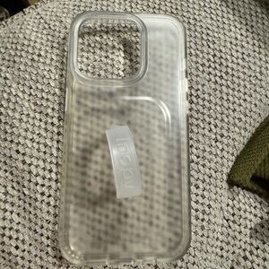 Matte clear loopy iPhone 15 pro